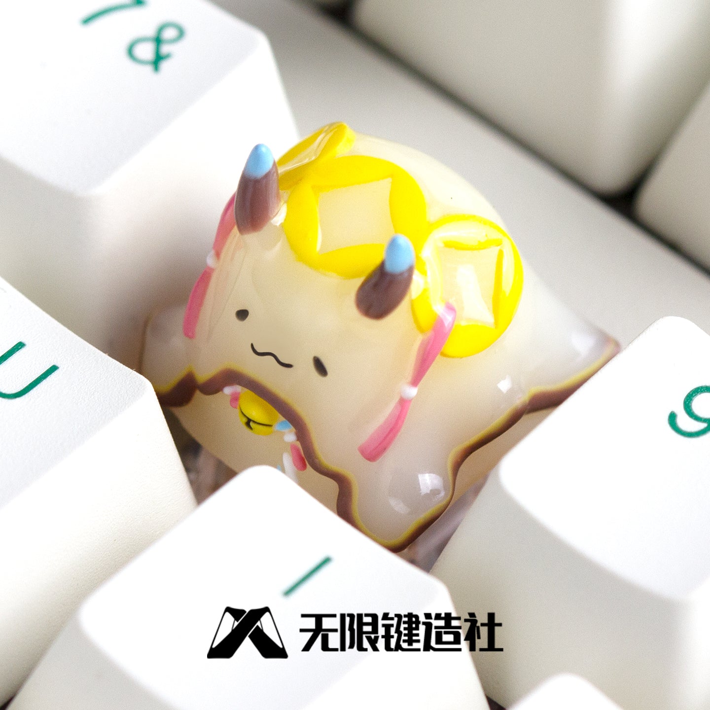 Original design, monetary Nudibranchia, multi-color resin semi transparent personalized keycaps, cute wealth symbol custom keycaps