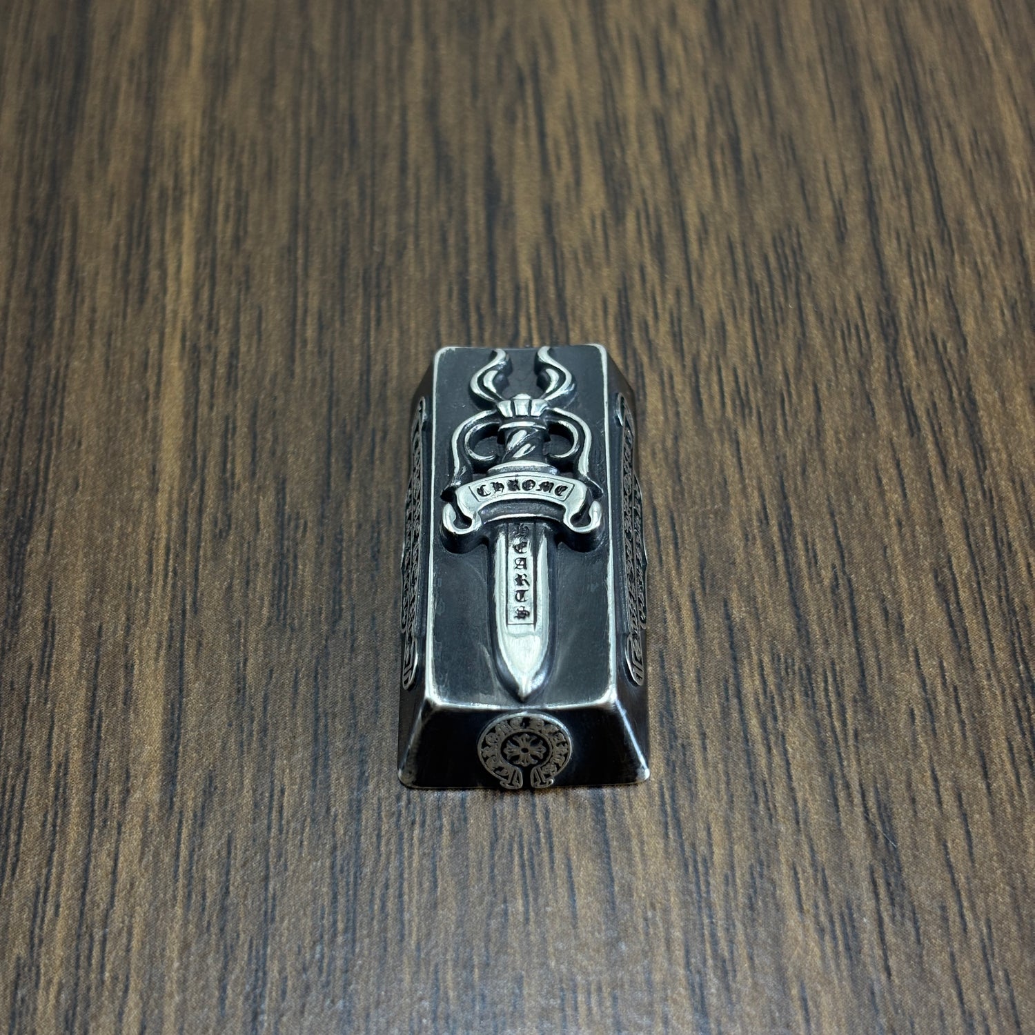 Chrome Hearts sterling silver oxide black style, full keyboard key positions, 925 sterling silver custom fashionable cultural keycaps, fashionable personalized art decoration keycaps