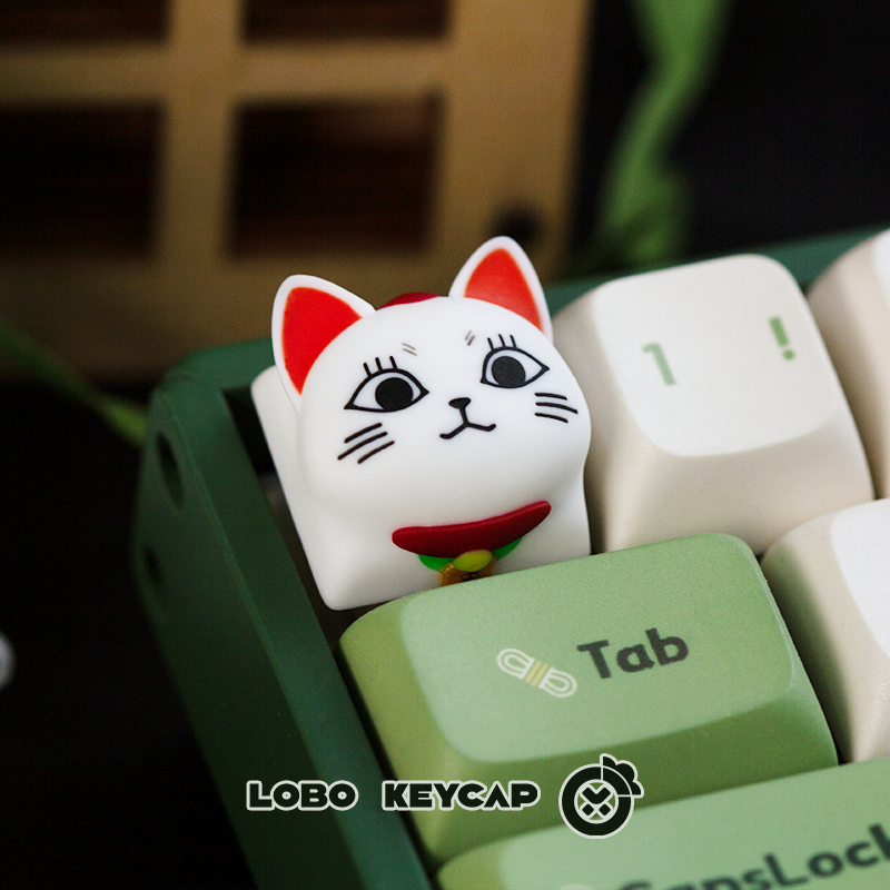 DAN DA DAN， Lucky Cat, multi-color resin personalized keycaps, handmade creative anime and game character peripheral keycaps