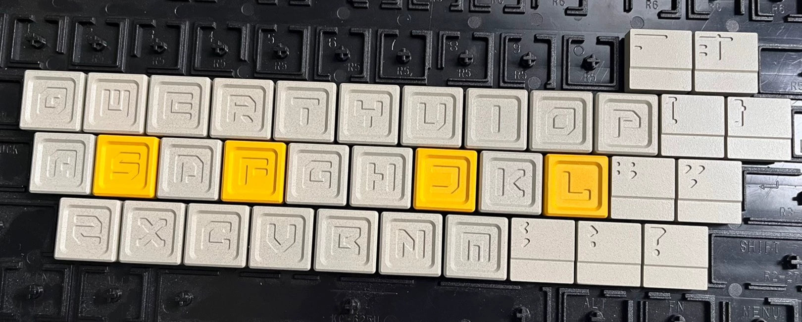 27 double B-key letter+number+symbol aluminum alloy personalized metal keycap