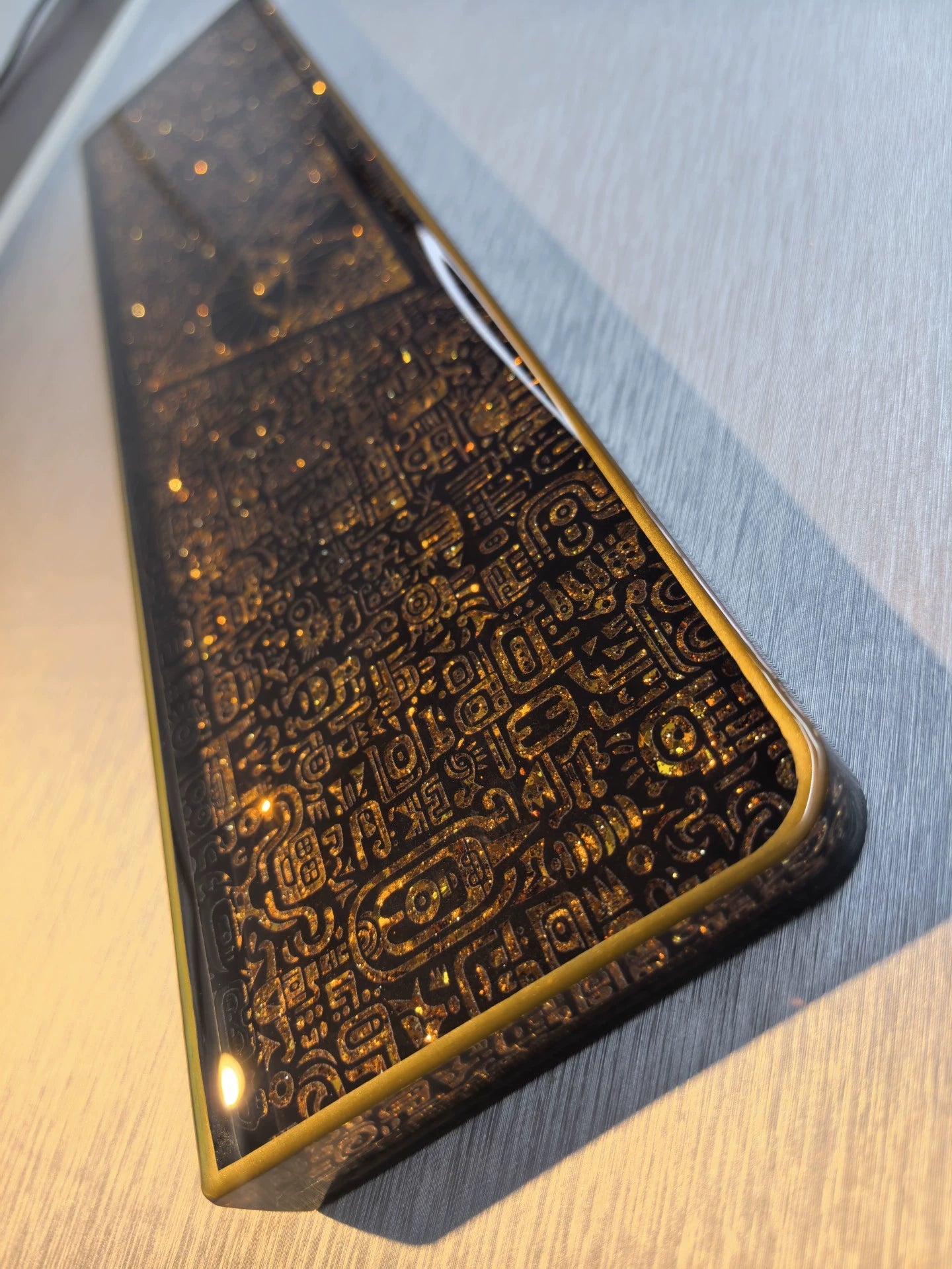 Eye of Providence， Ancient Egyptian characters, flowing sand style, resin Crystal drops of glue customized keyboard holder.