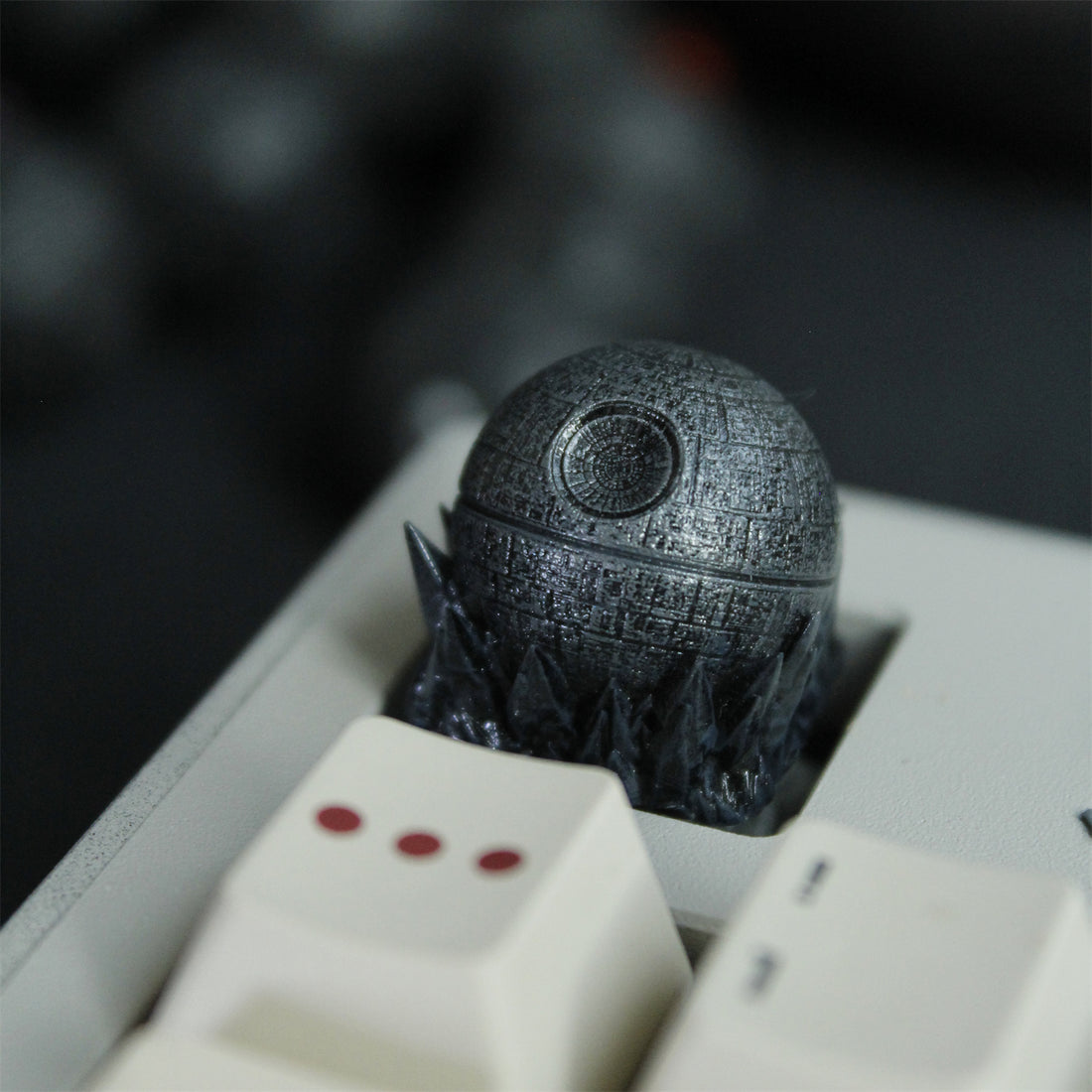 Death Star，DS-1 platform， Resin coated personalized keycaps, keycaps for anime, gaming, and movie peripherals