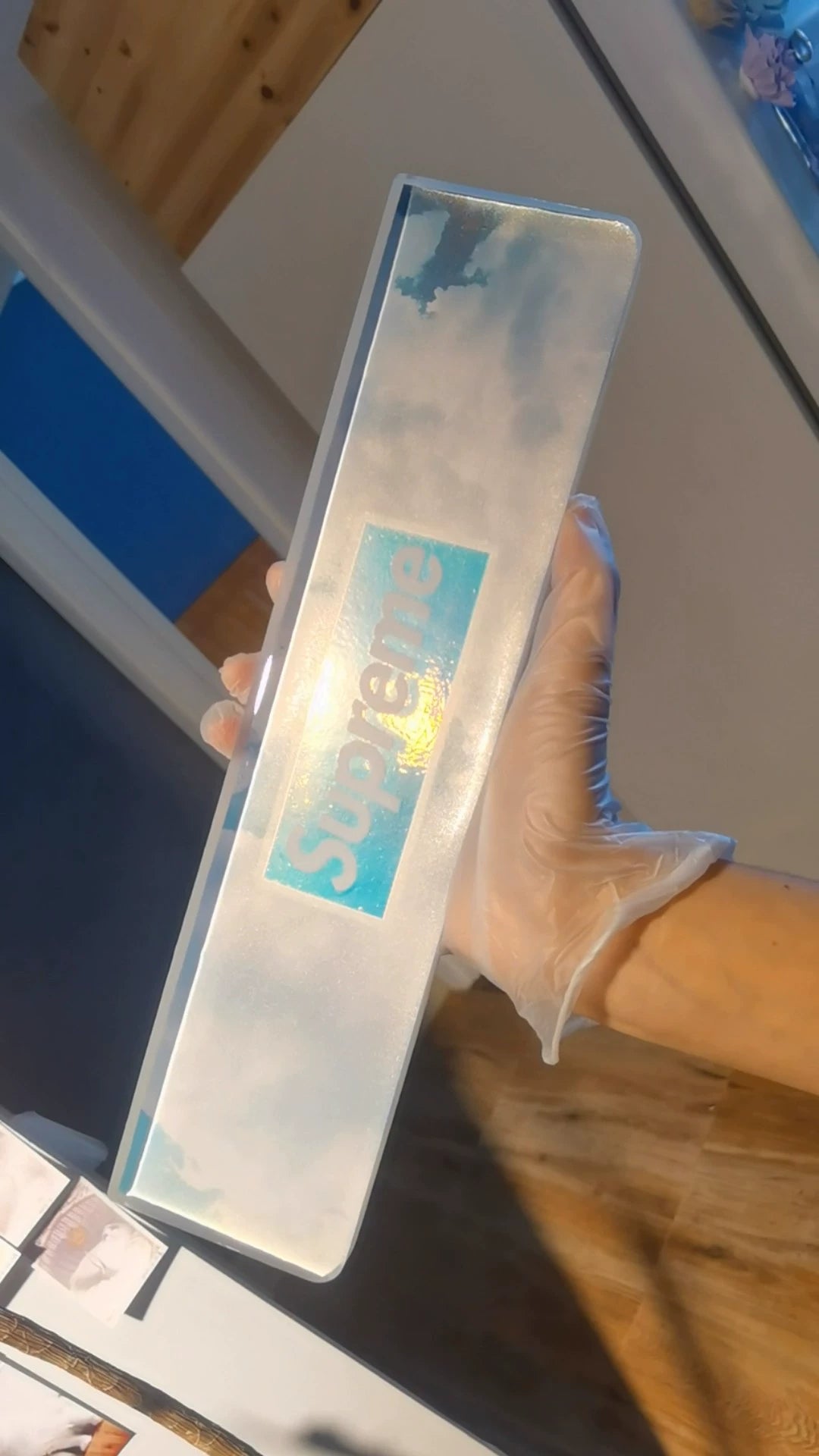 supreme,Keyboard holder, Handmade custom resin hand support, keyboard accessories