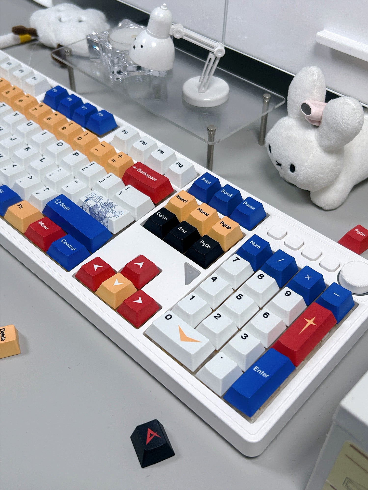 Mobile Suit Gundam themed mecha style keycap anime peripheral mechanical keycap five sided thermal sublimation PBT personalized keycap set