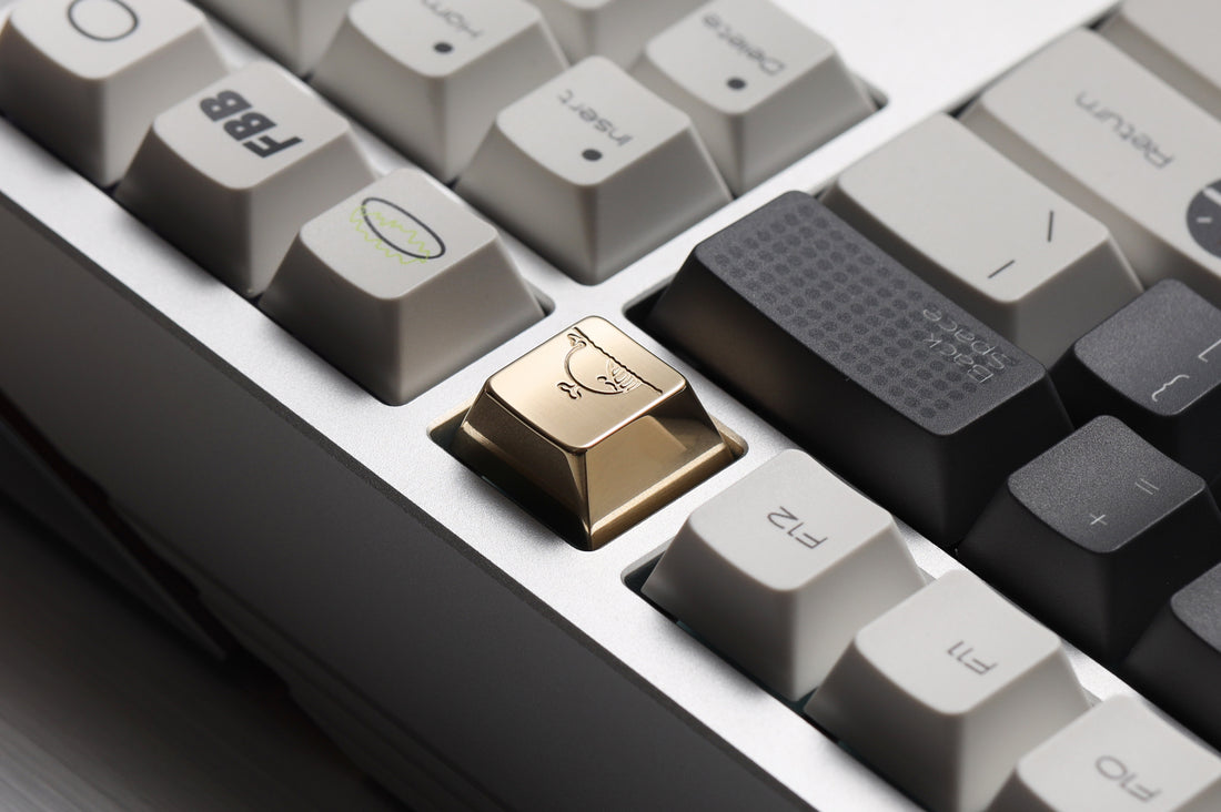 Whale minimalist design, metal carved personalized keycaps, creative decorative keycaps