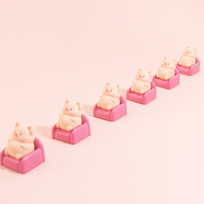 Leisure Time Theme, Small Animals Sitting on Sofa, Resin Spray Personalized Keycaps, Art Design Keycaps