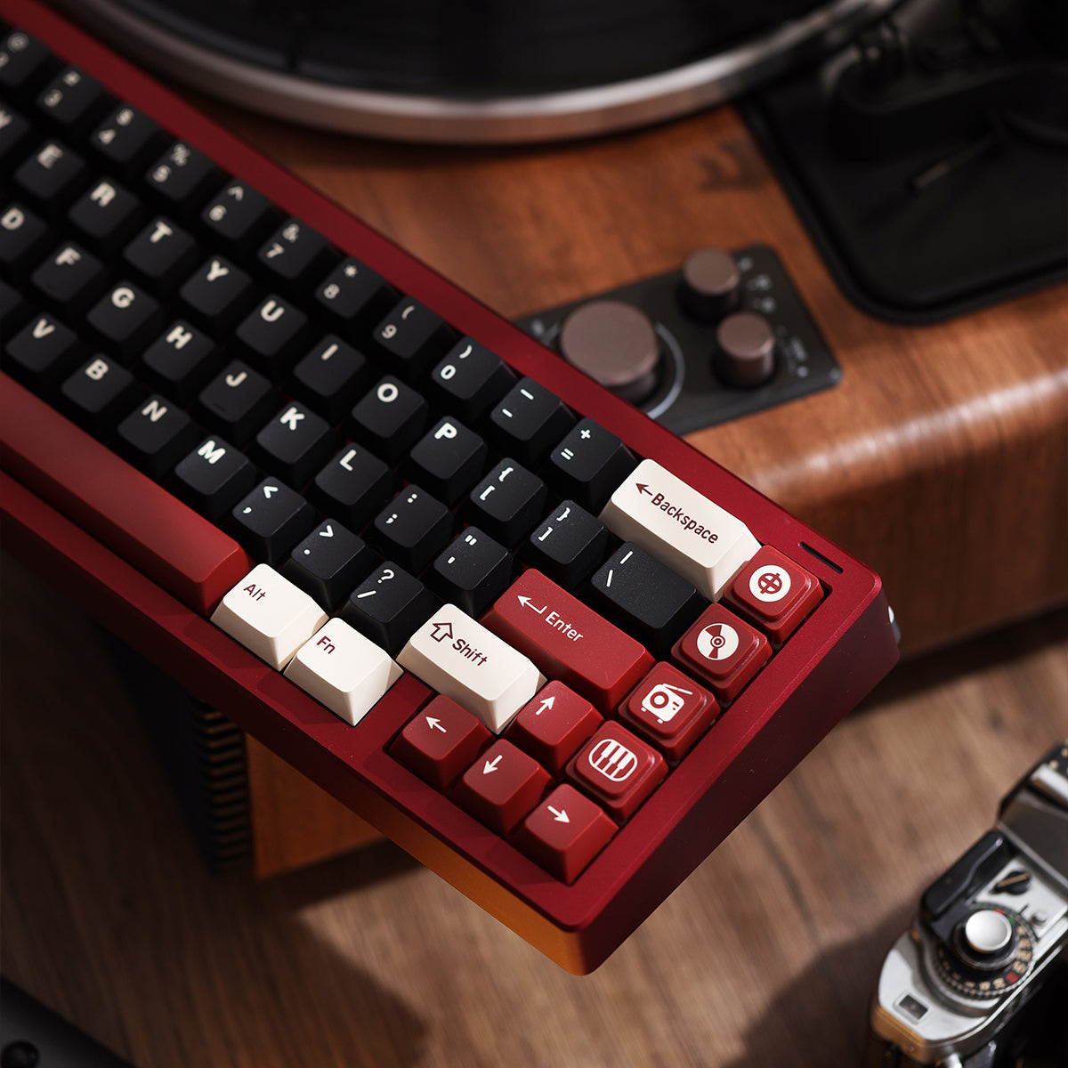 Original design &quot;Rome&quot; themed mechanical keyboard keycap complete set PBT heat sublimation original factory highly personalized keycap set