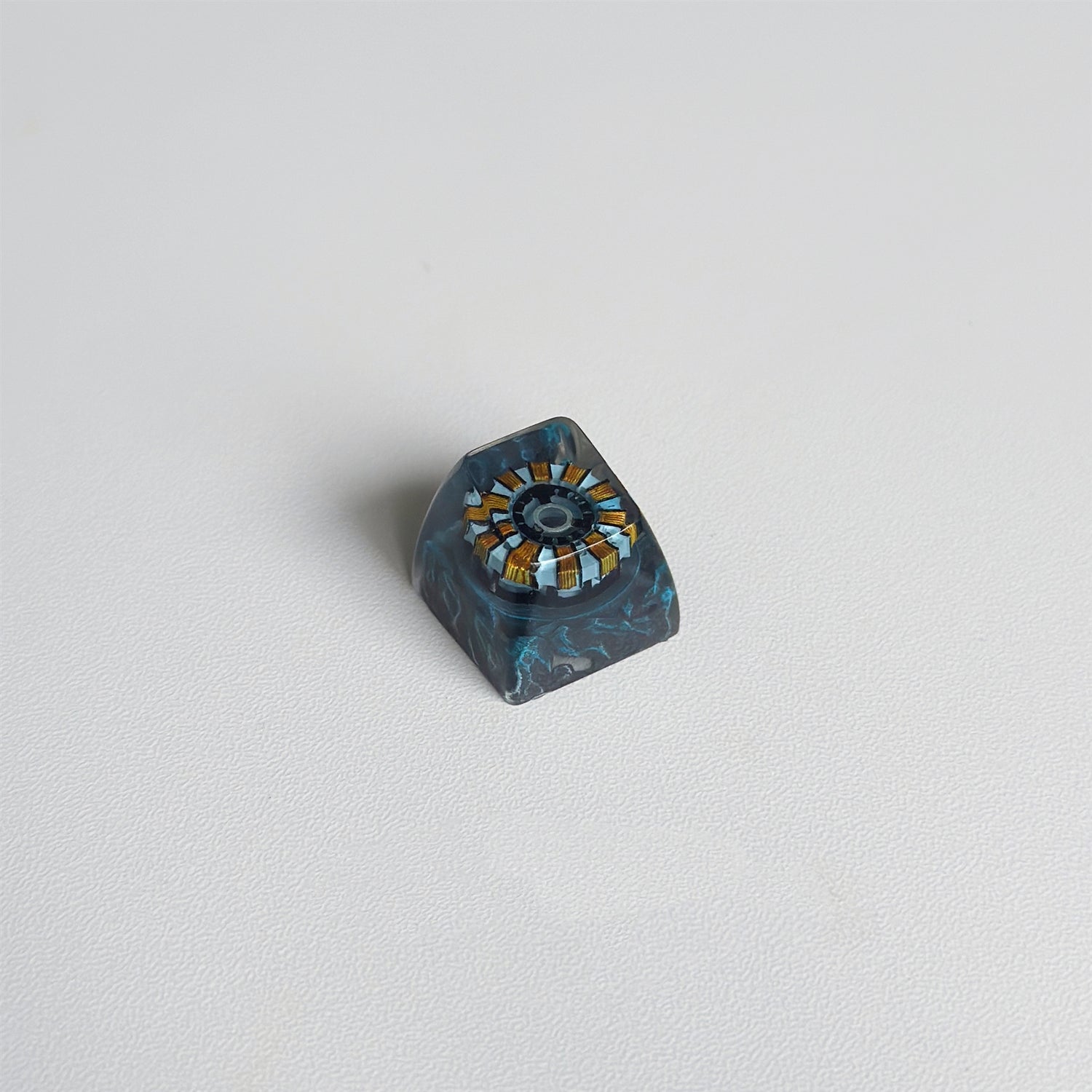 Marvel Iron Man Ark Core Reactor Personalized Keycap Transparent Single Keycap Customization