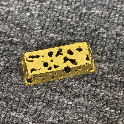 Pure copper material surface gold-plated hollow metal personalized keycaps, metal minimalist style translucent decorative keycaps