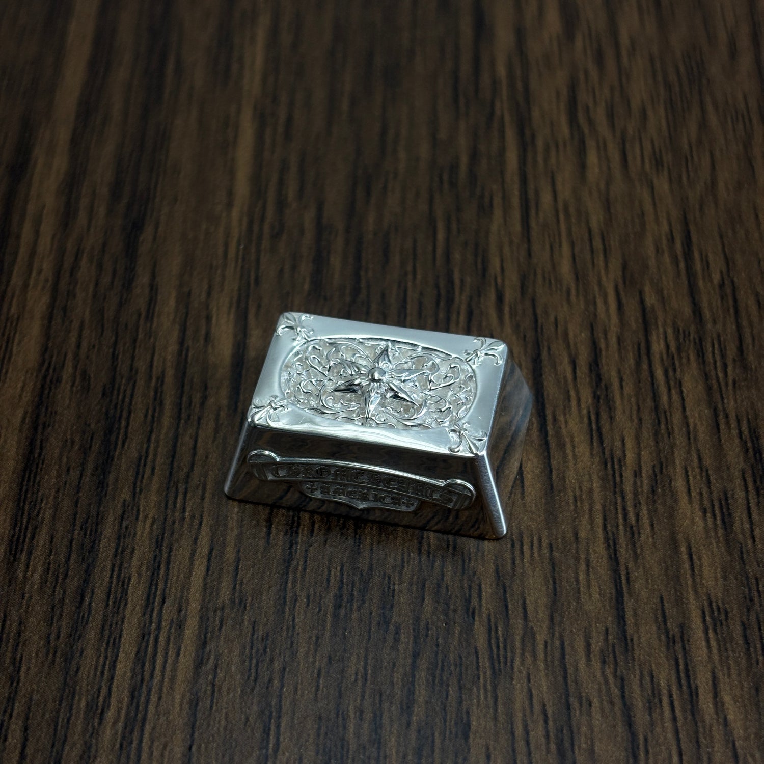 Chrome Hearts style, full keyboard key positions, 925 sterling silver custom trendy cultural keycaps, fashionable and personalized artistic decorative keycaps.