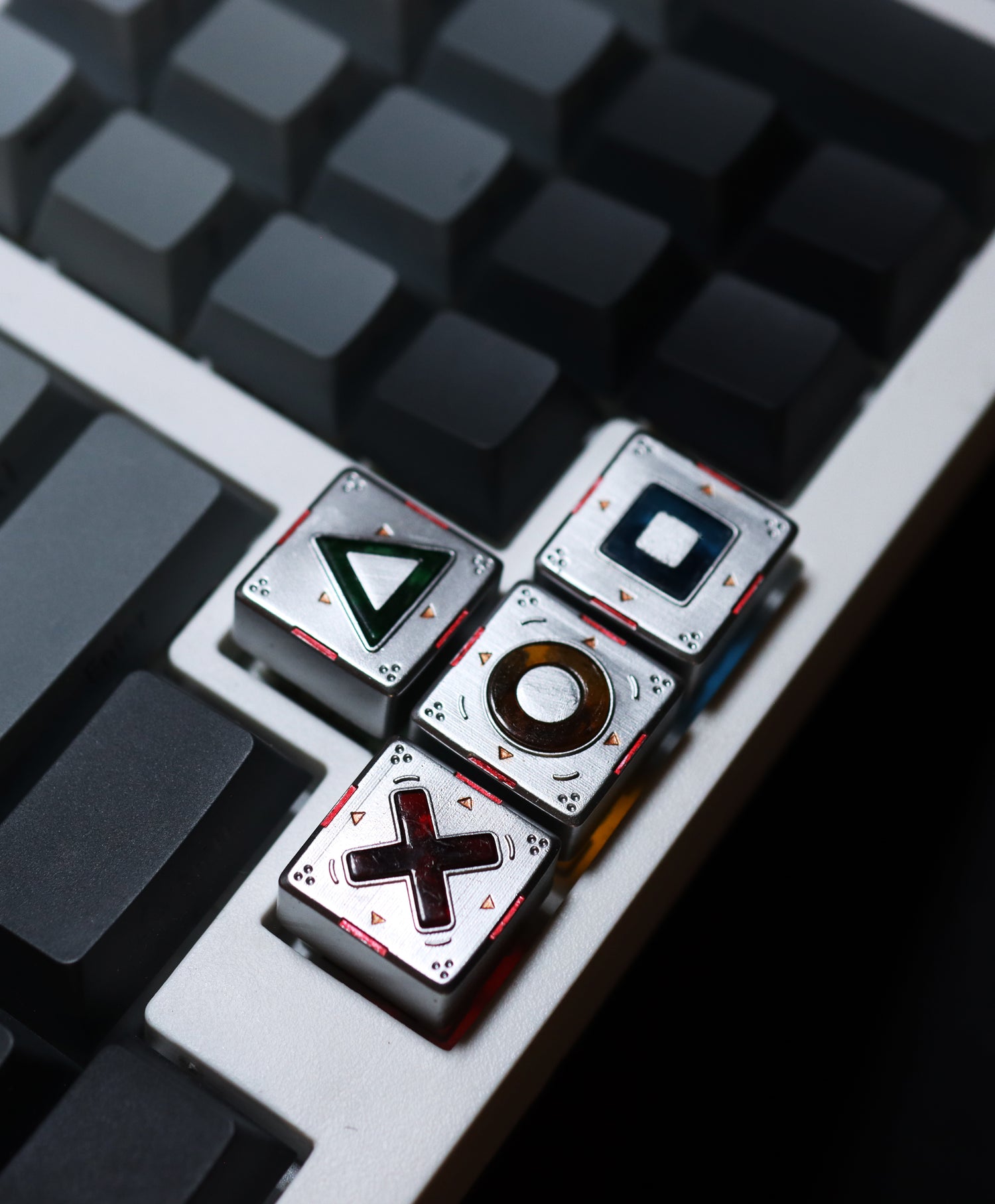 PlayStation style directional key set. Resin material, transparent resin in the middle, creative and personalized keycaps.