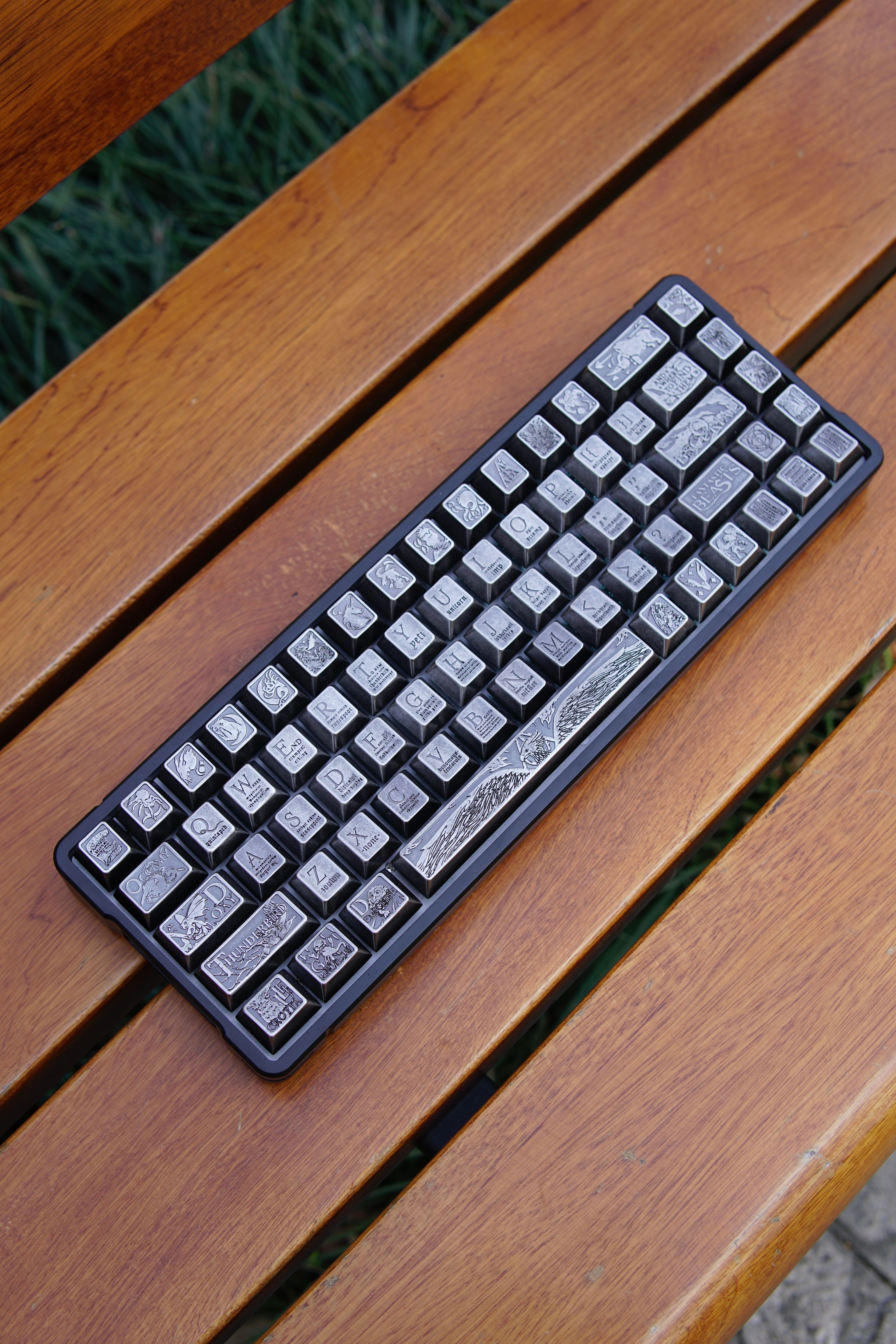 Fantastic Beasts theme, metal laser carved keycaps set, personalized keycaps made of zinc alloy material.