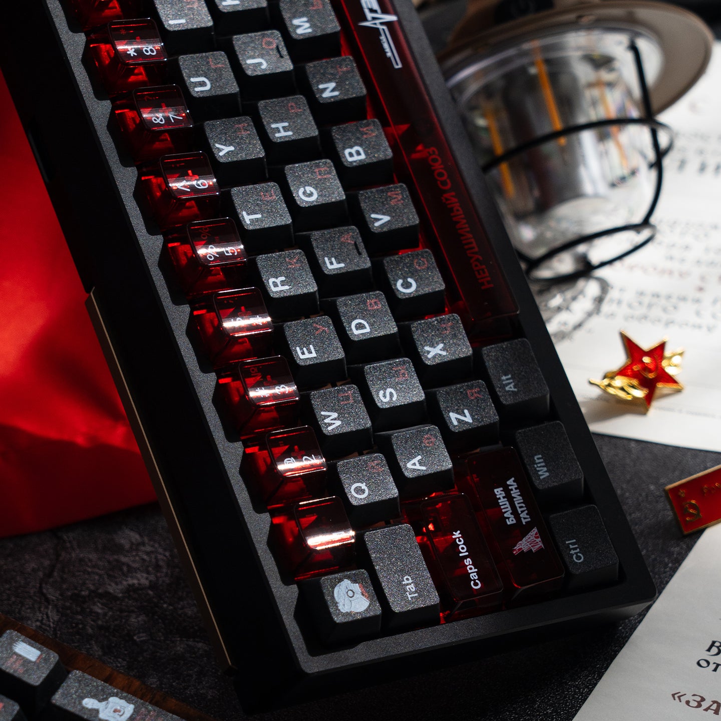 Original Design &quot;Soviet&quot; Theme Mechanical Keyboard Keycap Complete Set PBT Thermal Sublimation Original Factory Highly Personalized Keycap Set