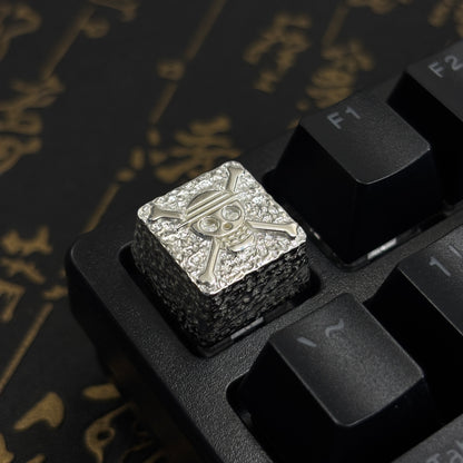 One Piece, grass hat Luffy logo, pure copper personalized keycaps, mechanical keyboard metal decorative keycaps
