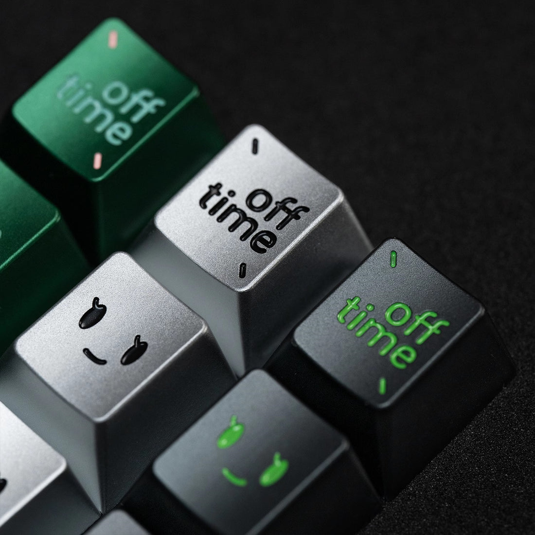 Simple smiley face expression personalized PC metal keycap smiley face customization mechanical keyboard customization keycap