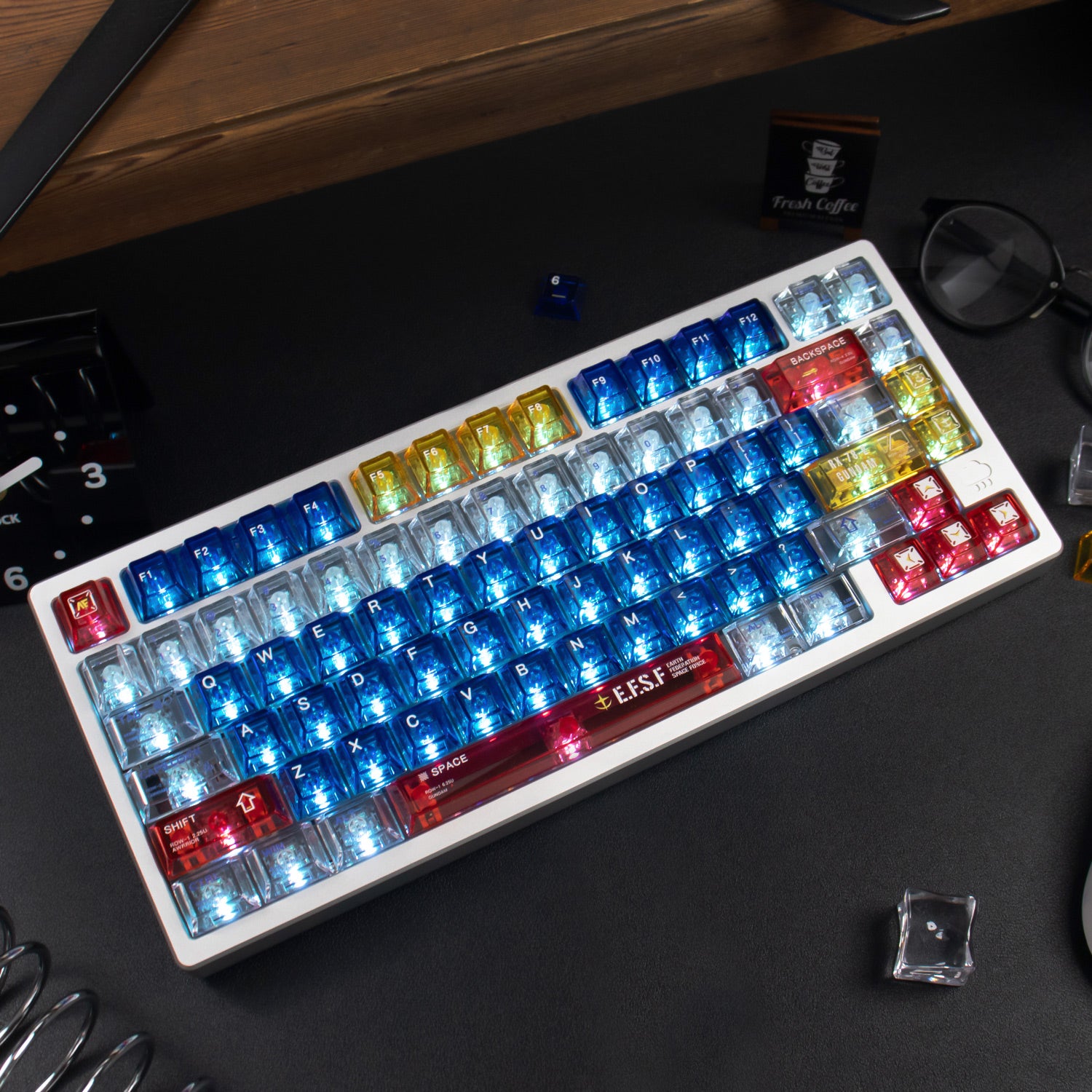 GUNDAM theme, original factory high PC transparent mechanical keyboard keycap UV printing creative personalized keycap set