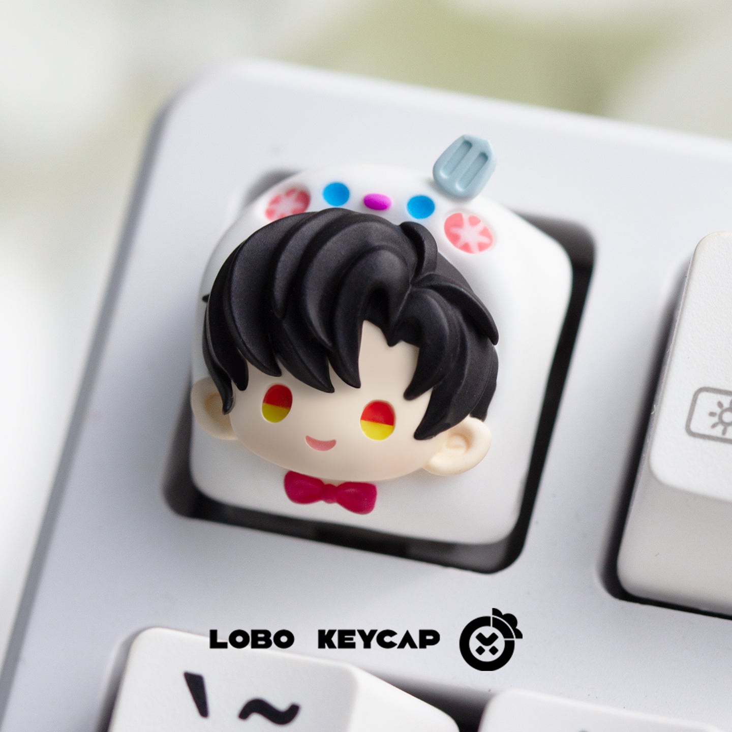 Love and Deepspace， Multi colored resin molded personalized keycaps, anime and gaming cultural peripheral products, resin decorative keycaps