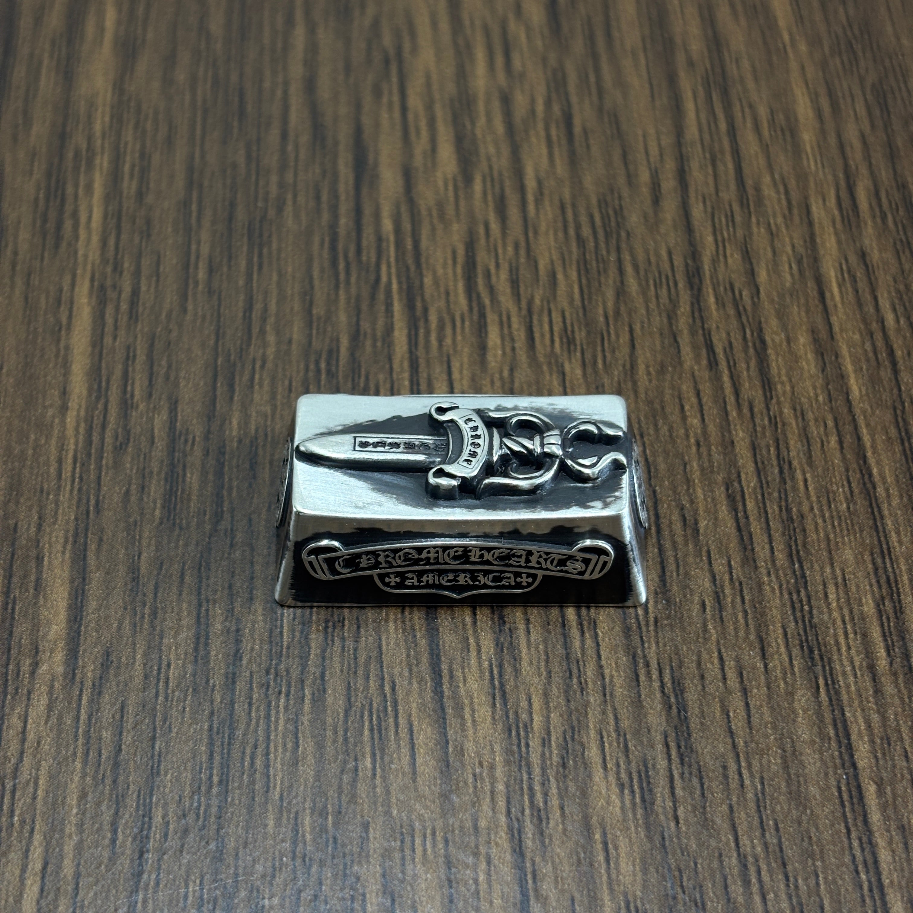 Chrome Hearts sterling silver oxide black style, full keyboard key positions, 925 sterling silver custom fashionable cultural keycaps, fashionable personalized art decoration keycaps