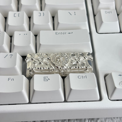 Chrome Hearts style, full keyboard key positions, 925 sterling silver custom trendy cultural keycaps, fashionable and personalized artistic decorative keycaps.