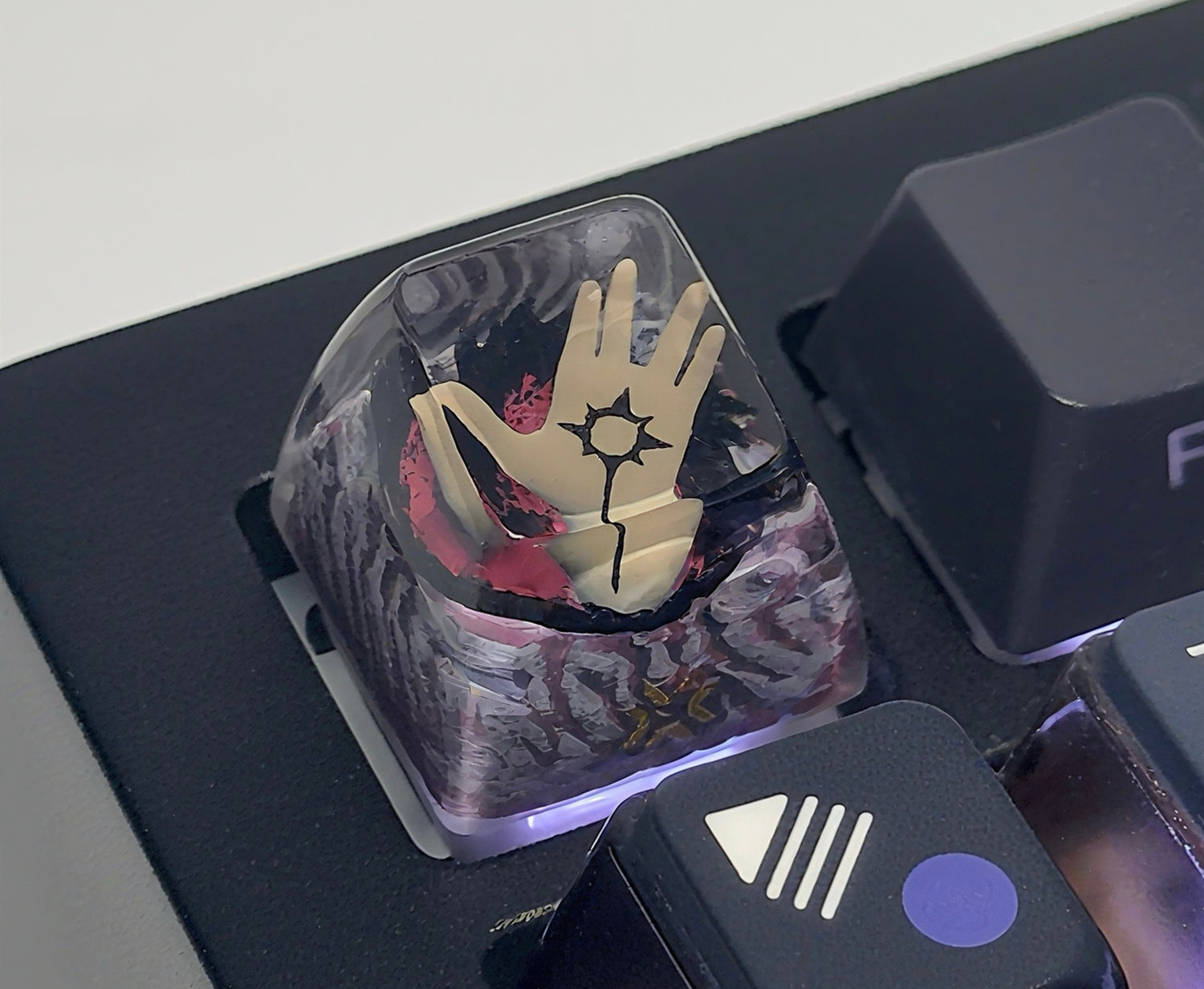 VALORANT, Vampire, Crystal drops of glue material, anime and game creative personalized keycaps, handmade keycaps