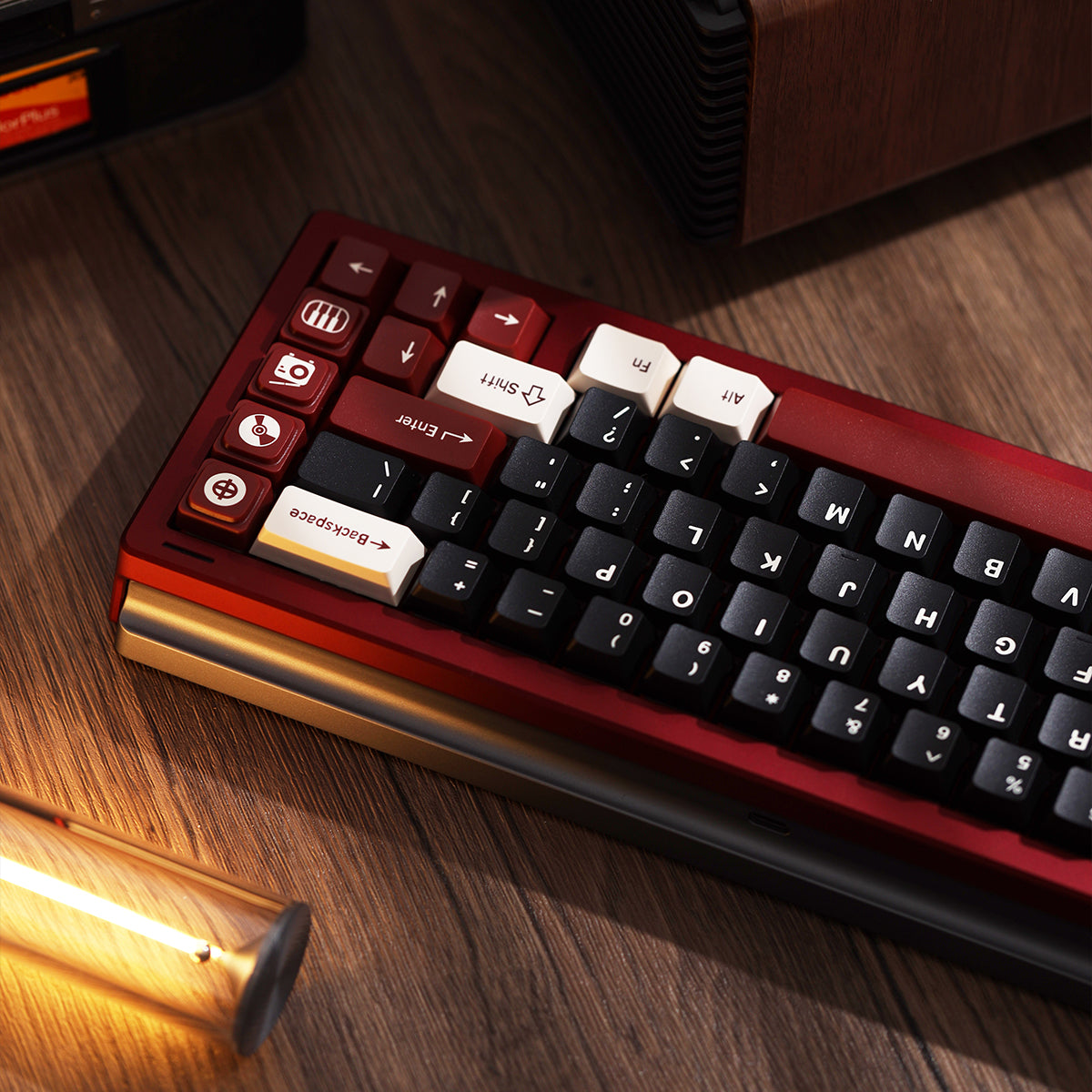 Original design &quot;Rome&quot; themed mechanical keyboard keycap complete set PBT heat sublimation original factory highly personalized keycap set