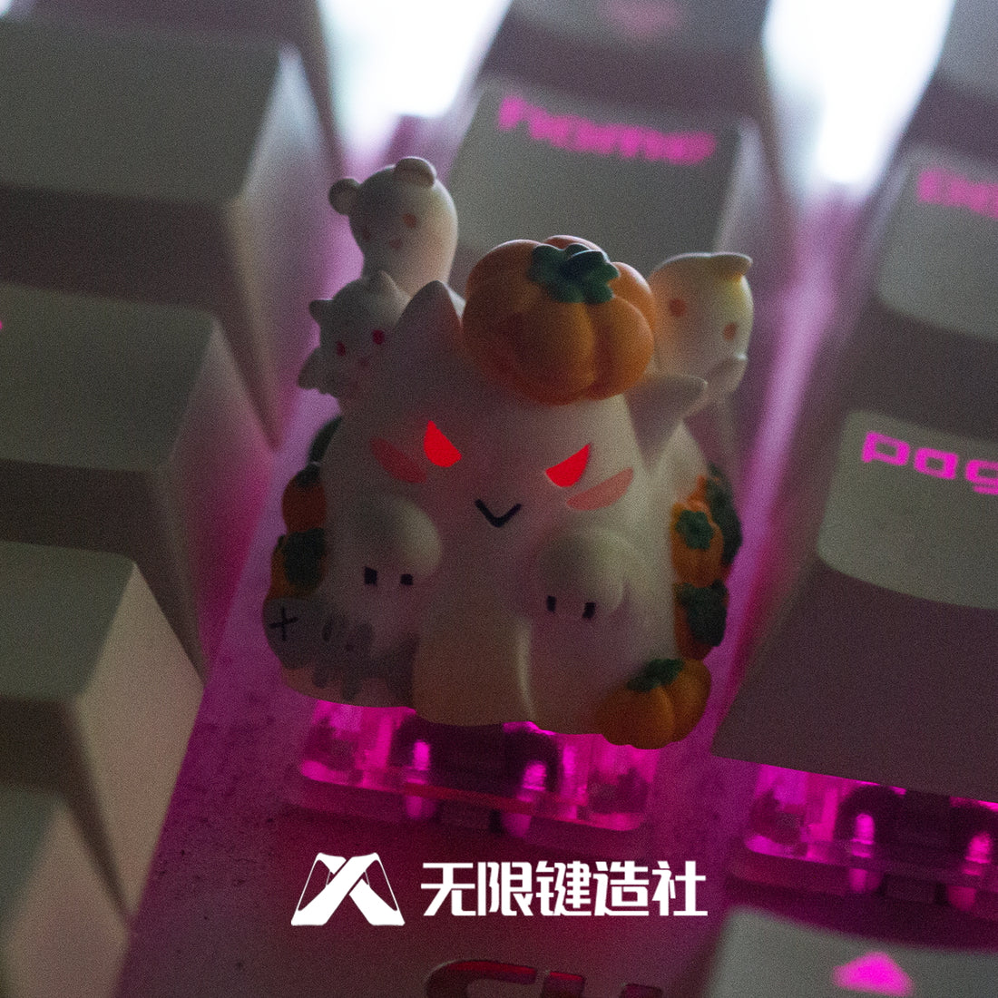 Halloween, monster shaped, multi-color resin molded personalized keycaps, holiday gift decorations, mechanical keyboard art keycaps