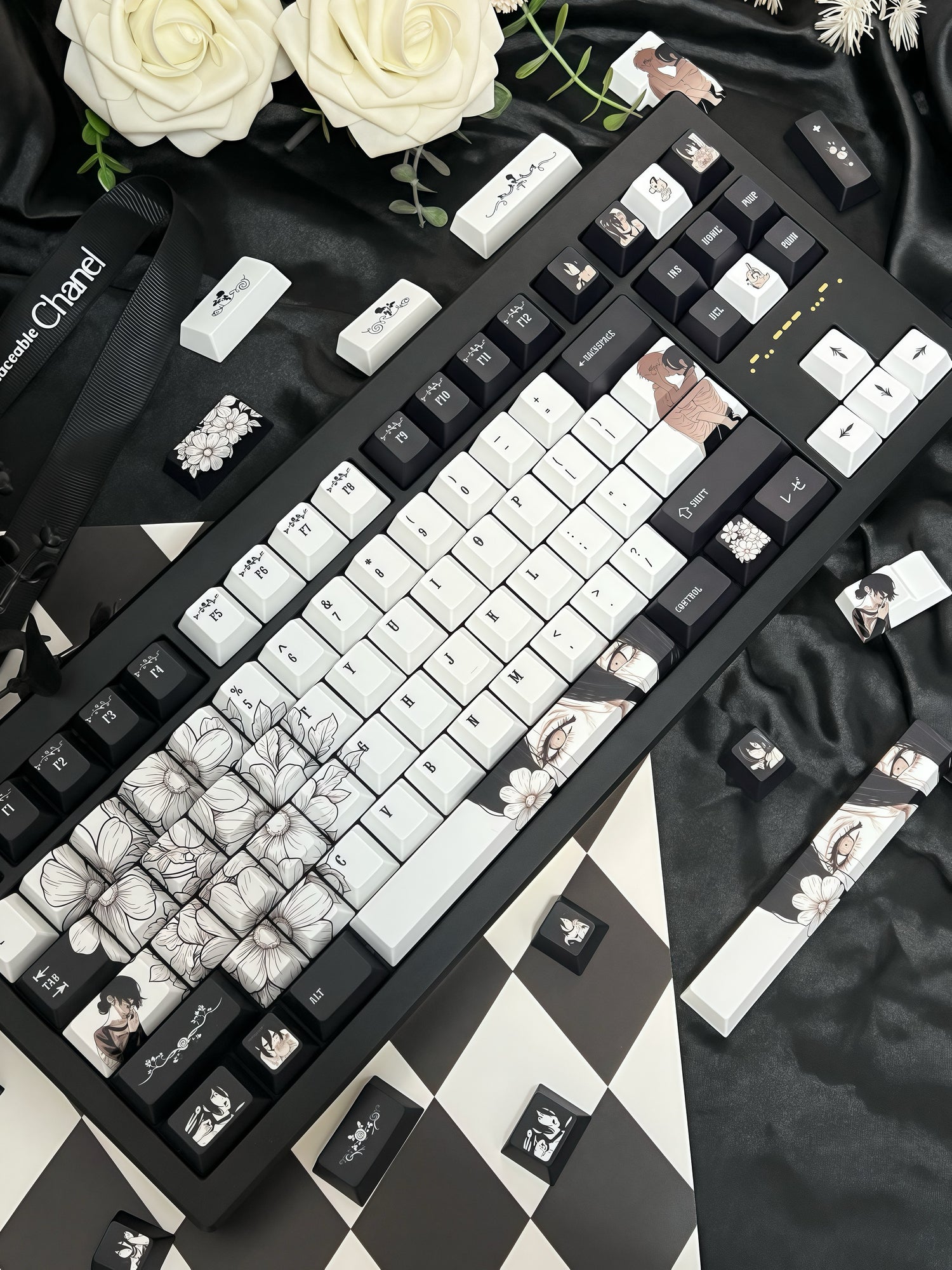 Chainsaw Man, Reze Theme Keycap Two dimensional Anime Peripheral Mechanical Keycap PBT Five sided Heat Sublimation Personalized Keycap Set