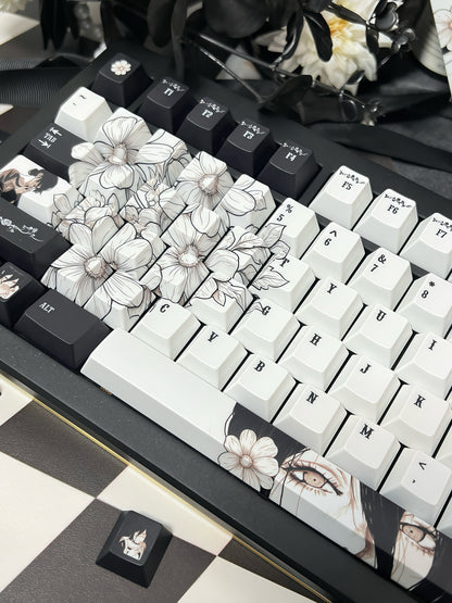Chainsaw Man, Reze Theme Keycap Two dimensional Anime Peripheral Mechanical Keycap PBT Five sided Heat Sublimation Personalized Keycap Set