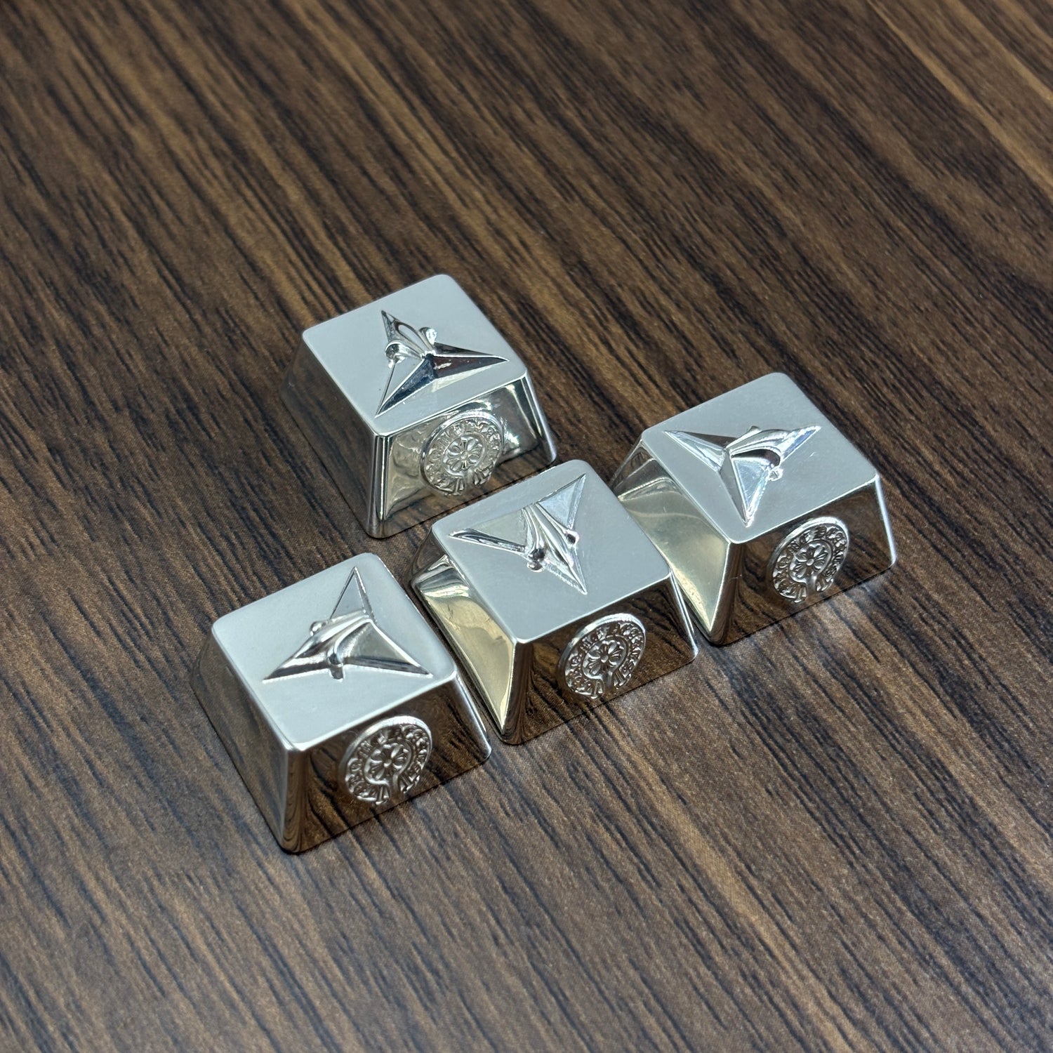 Chrome Hearts style, full keyboard key positions, 925 sterling silver custom trendy cultural keycaps, fashionable and personalized artistic decorative keycaps.