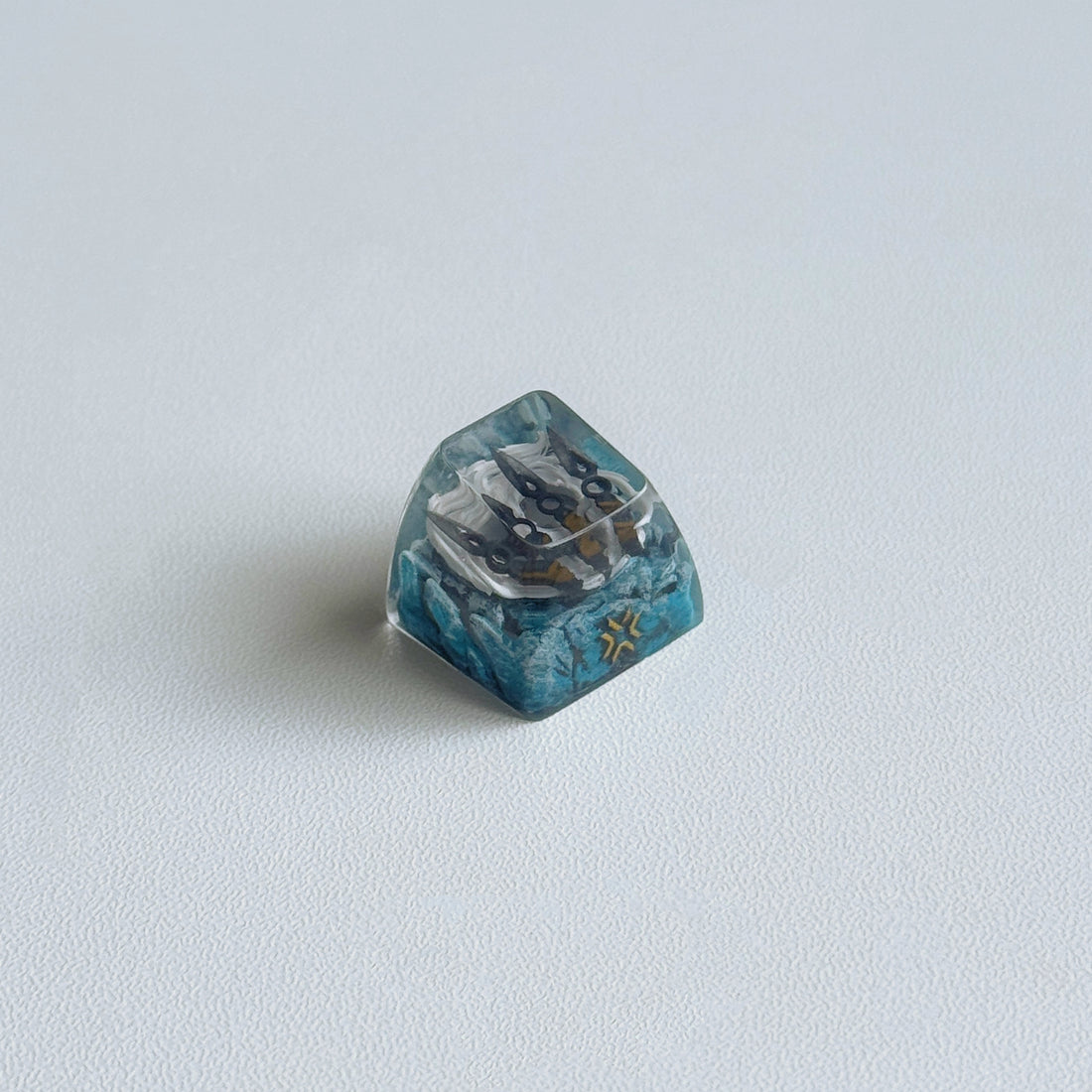 VALORANT， Valorant Jett weapons keycaps, Crystal drops of glue package personalized keycaps.
