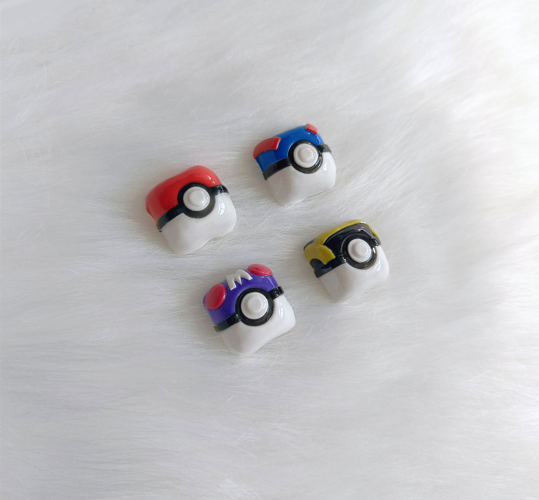 Pok é Ball, POLYMER CLAY material handmade 1U personalized keycap. Anime game props, peripheral culture, creative keycaps