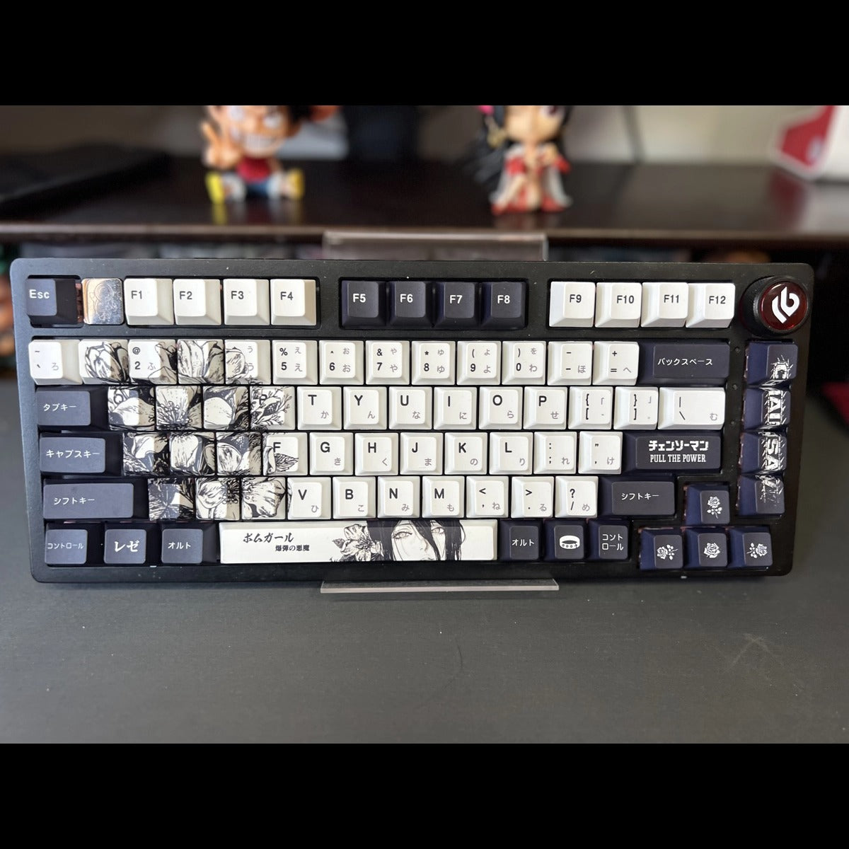 Chainsaw Man theme, Reze, PBT material five sided sublimation, anime game series personalized set, decorative keycaps