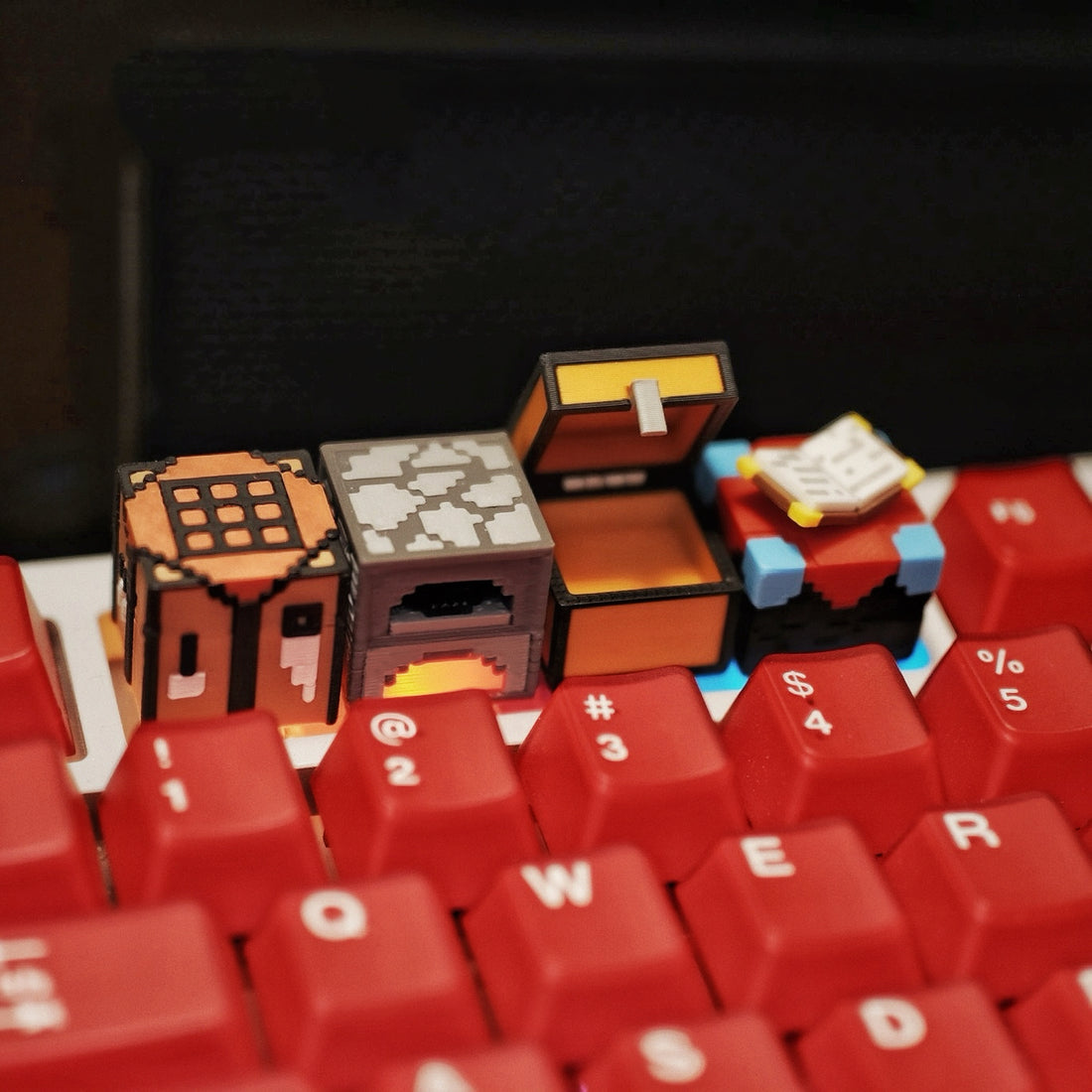 Minecraft themed elemental personalized keycaps, 3D printed materials, cultural and creative keycaps for anime and gaming peripherals