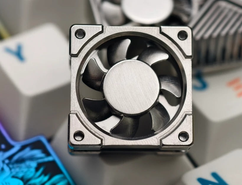 Titanium alloy EDC fan keycaps, titanium alloy movable fan blades, mechanical keyboard decorative keycaps, CNC metal processing customized keycaps