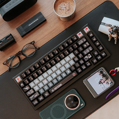 Original Design Leon The Professional Theme Mechanical Keyboard Keycap Complete Set PBT Thermal Sublimation Original Factory Highly Personalized Keycap Set