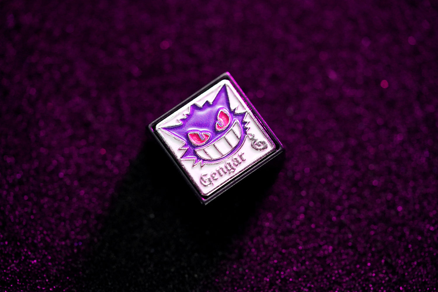 Pok é mon series, Gengar metal enamel material 1U personalized keycaps, anime and game creative decorative keycaps.