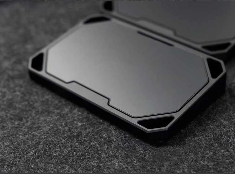 Aluminum alloy metal anode shell split keyboard handle, personalized keyboard hand support structure, keyboard comfort accessories.