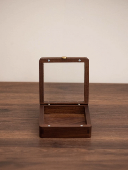 Solid wood, black walnut, glass, brass/stainless steel lining, customized dust-proof magnetic design for keycap storage box, personalized keycap collection box