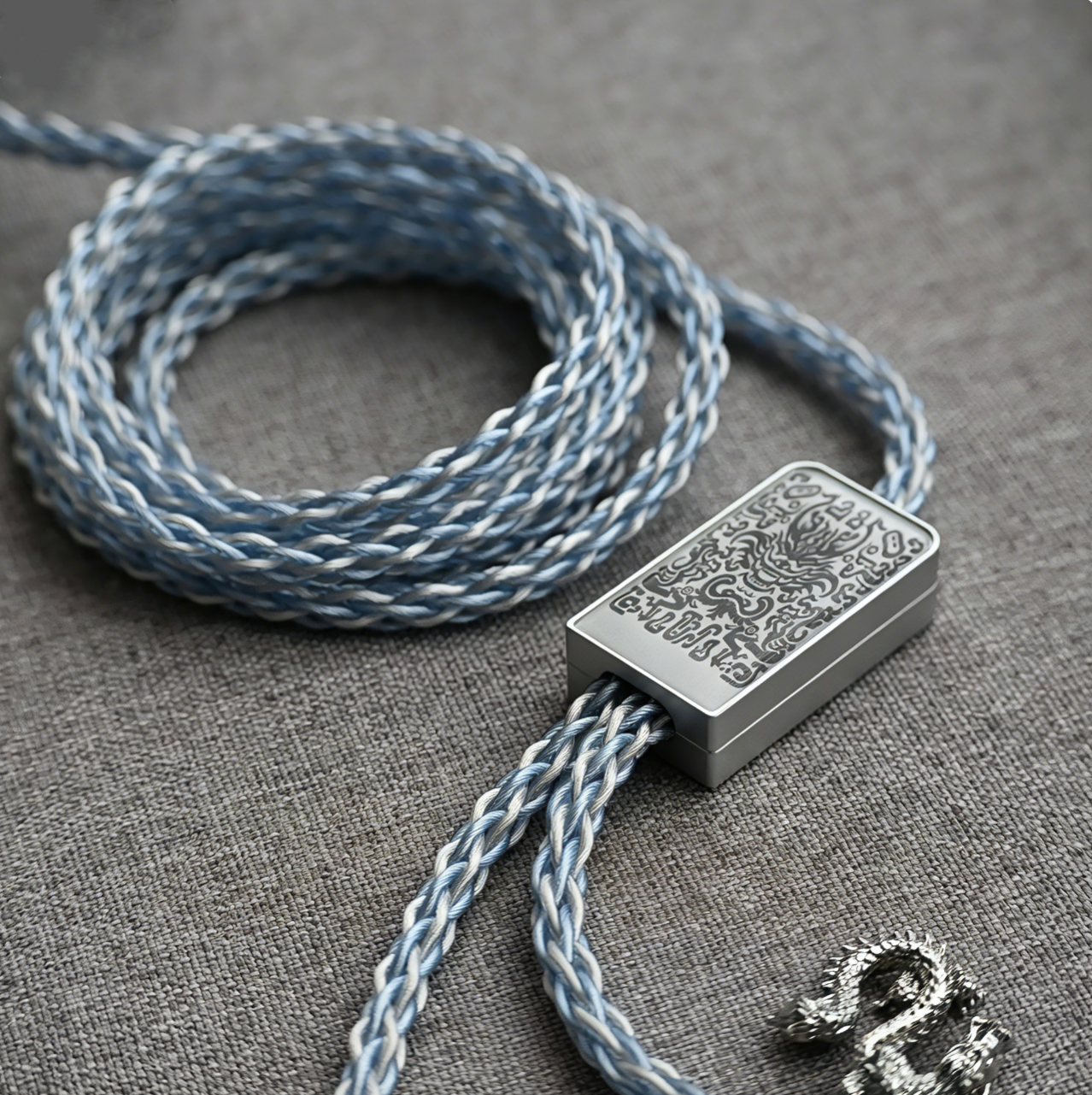 Handmade customized dragon theme one to two aviation plug data cable V2 one out two keyboard cable magnetic switch keyboard cable 8K keyboard custom data cable
