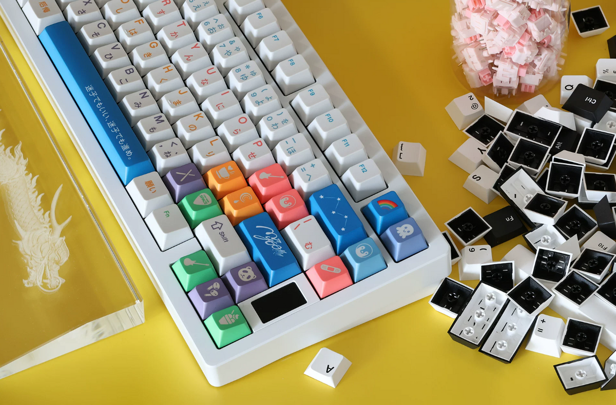 ‌MYGO!!!!! Theme design, PBT material personalized keycaps, mechanical keyboard replacement keycap set, anime and game cultural and creative keycaps set, Compatible with 61/64/68/75/84/87/104 Key Mechanical Keyboard Keycap Set