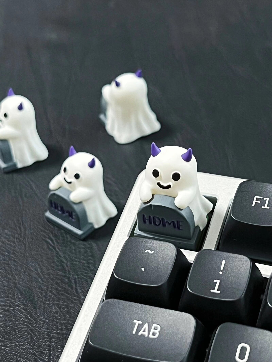 Halloween Ghost Tombstone Personalized Resin Coating Keycaps Mechanical Keyboard Creative Decorative Keycaps