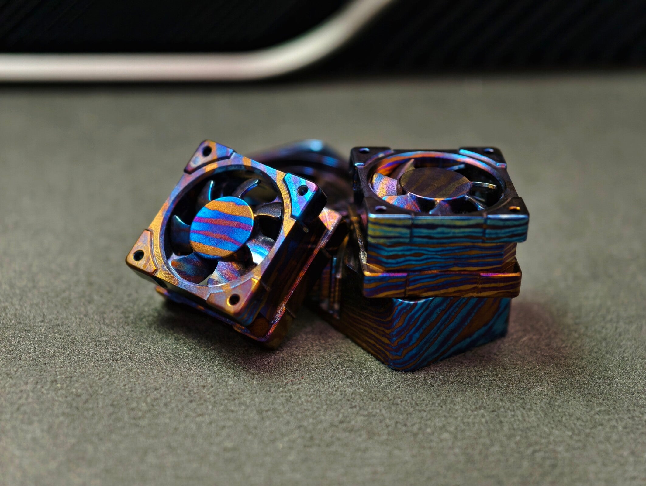 Titanium alloy EDC fan keycaps, titanium alloy movable fan blades, mechanical keyboard decorative keycaps, CNC metal processing customized keycaps