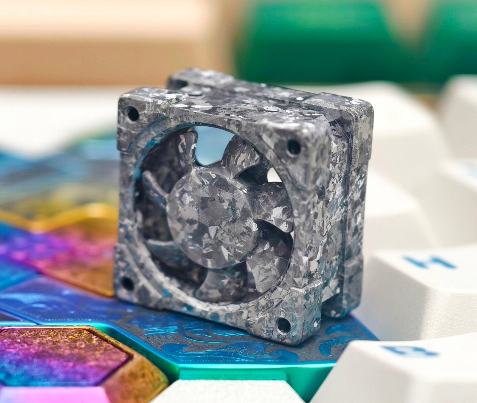 Titanium alloy EDC fan keycaps, titanium alloy movable fan blades, mechanical keyboard decorative keycaps, CNC metal processing customized keycaps