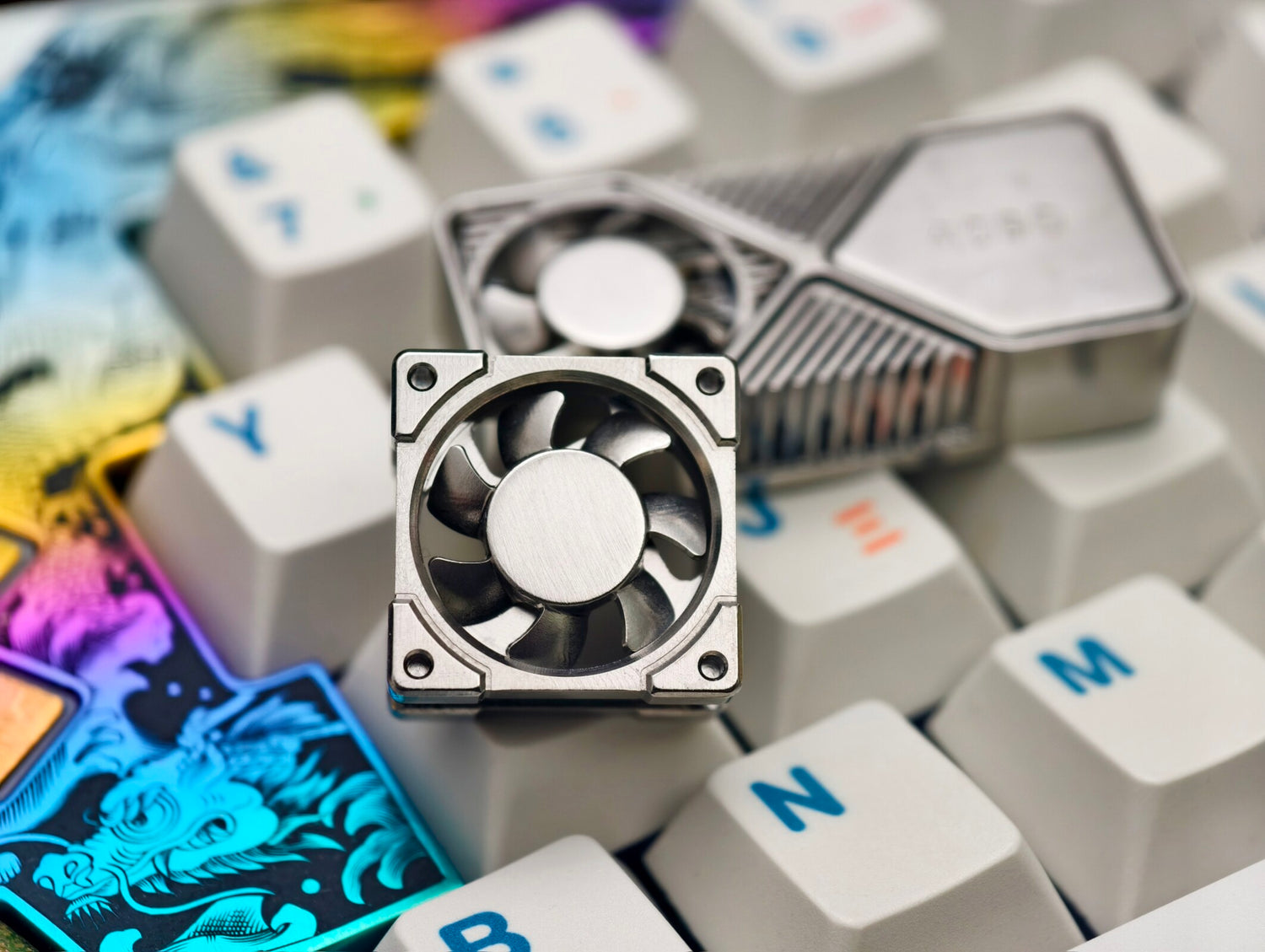 Titanium alloy EDC fan keycaps, titanium alloy movable fan blades, mechanical keyboard decorative keycaps, CNC metal processing customized keycaps