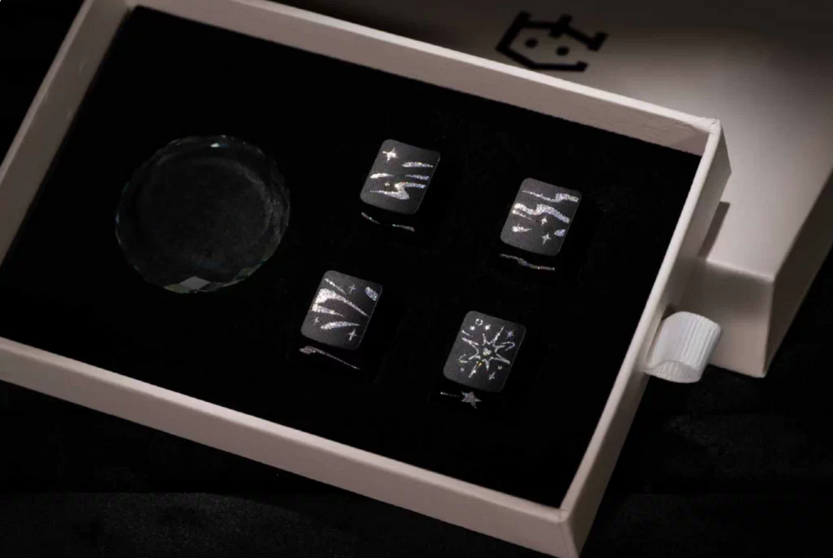The Eye of Horus aluminum alloy personalized keycaps, enamel colored m ...