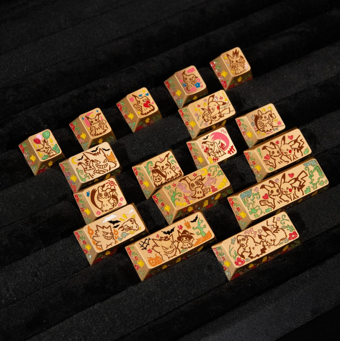 Pok é mon series, Mimikyu themed design, keycaps made of aluminum alloy material CNC integrated precision machining personalized keycaps, mechanical keyboard decorative keycaps