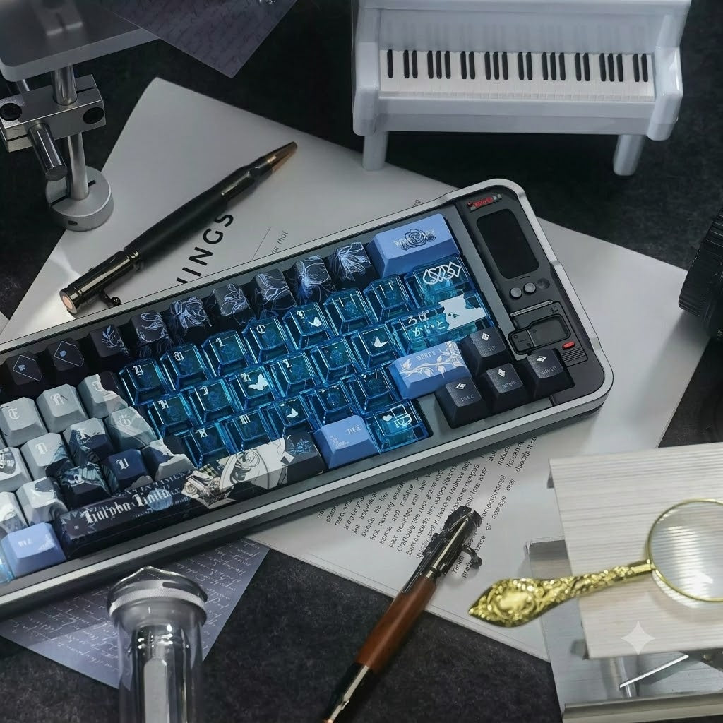 Detective Conan, Kuroba Kaito，PBT+PC material personalized keycap set, anime keycap culture peripheral mechanical keyboard decoration keycaps， Compatible with 61/64/68/75/84/87/104 key mechanical keyboard keycap set