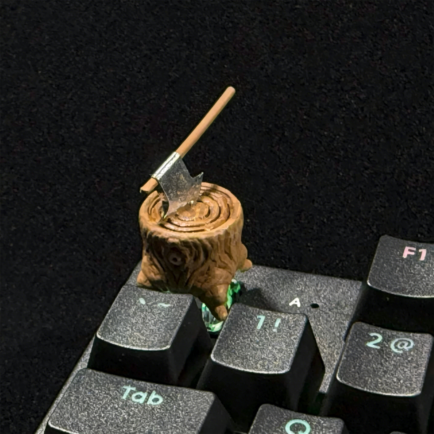 MapleStory Black Wood Demon Resin Coating Personalized Keycaps, Anime Game Creative Keycaps, Mechanical Keyboard Fun Decorative Keycaps