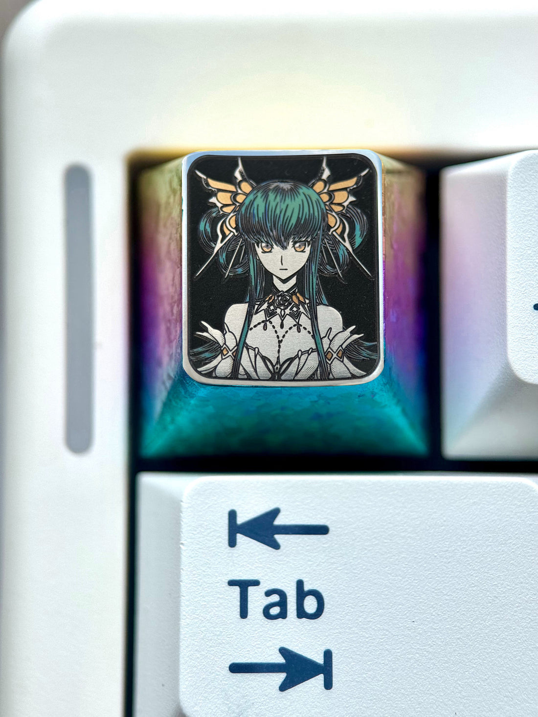 Code Geass: Hangyaku no Lelouch, C.C.1U titanium alloy precision carved personalized keycaps, anime and game metal carved creative keycaps.