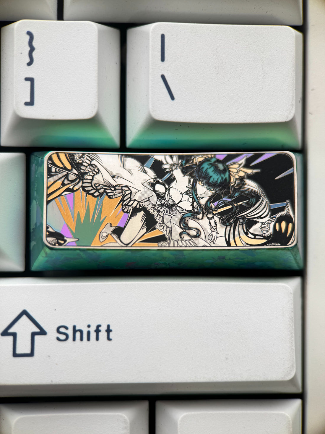 Code Geass: Hangyaku no Lelouch, C.C.2.25U titanium alloy precision carved personalized keycaps, anime and game metal carved creative keycaps.